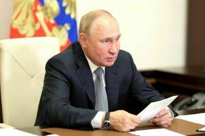Владимир Путин - Президент наградил врачей за борьбу с коронавирусом - pnp.ru