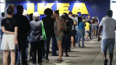 IKEA сократила больничные выплаты непривитым сотрудникам - rbnews.uk - Англия