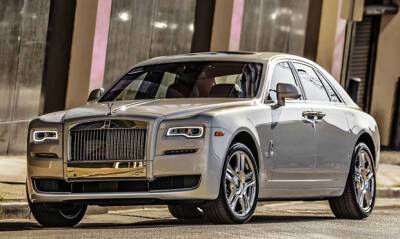 Россияне в 2021 году купили рекордное количество автомобилей Rolls-Royce - og.ru - Россия