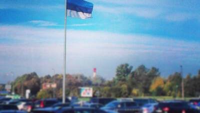 В Эстонии уволили непривитых полицейских - mir24.tv - Эстония - Сша