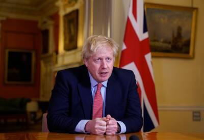 Борис Джонсон - Премьер-министра Великобритании раскритиковали из-за вечеринки в разгар пандемии и мира - cursorinfo.co.il - Англия - Израиль