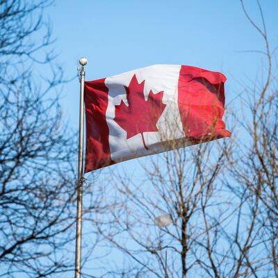 Власти канадского Квебека хотят собирать отдельный налог с невакцинированных от COVID-19 - radiomayak.ru - Canada - провинция Квебек