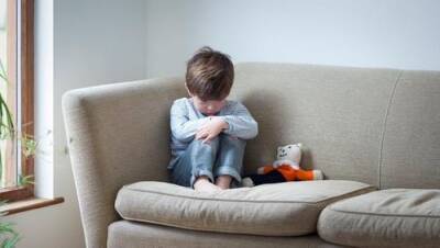 Дети в депрессии: как юное поколение справляется с пандемией - argumenti.ru - Франция