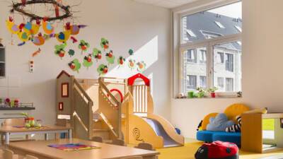 "Вонючка, реви хоть до обеда": аудиозаписи из детсада привели в ужас маму из Ха-Шарона - vesty.co.il - Израиль