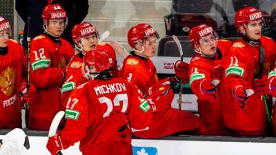 Матвей Мичков - Данила Юров - Российские хоккеисты вернулись в страну после МЧМ - russian.rt.com - Россия - Москва - Канада