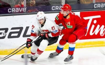 Хоккей без маски: в российской молодежке объяснили снятие команды с рейса - bloknot.ru - Россия - Швеция - Чехия