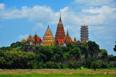 Власти Таиланда отменили карантин для привитых туристов - abnews.ru - Таиланд