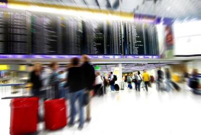 Нехватка персонала из-за вируса Omikron: аэропорт Франкфурта прогнозирует отмену рейсов - rusverlag.de