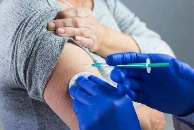 Вакцина для подростков поступит в Нижегородскую область в январе - vgoroden.ru - Нижегородская обл.