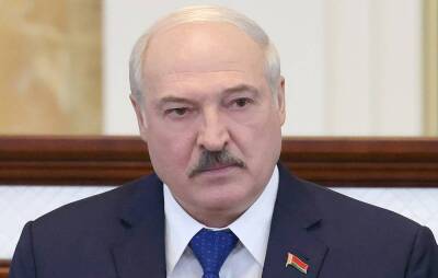 Александр Лукашенко - Лукашенко призвал "международных жуликов" заканчивать с пандемией - obzor.lt - Белоруссия