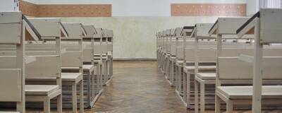 Власти Курганской области в конце недели примут решение о дистанте для школьников - runews24.ru - Курганская обл.