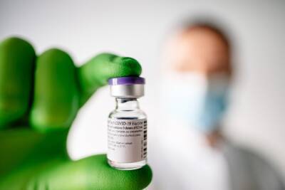 Ученые из Израиля заявили о связи вакцинации и затяжного COVID-19 - abnews.ru - Израиль