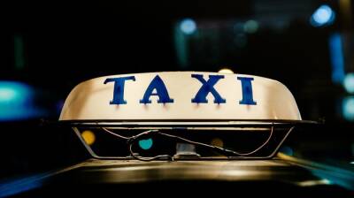Власти потребовали дезинфицировать воронежские такси после каждой поездки - vestivrn.ru - Воронежская обл.