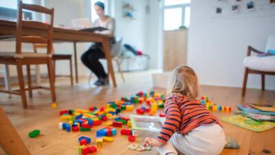 Родители могут оставаться дома до 130 дней с 90-процентной компенсацией заработной платы - germania.one - Германия - Берлин
