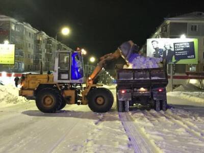 Из-за сильного снегопада дорожники Воркуты работают в усиленном режиме, но техники и людей не хватает - komiinform.ru