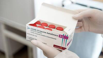Дмитрий Медведев - Россия получила заявки на одобрение двух иностранных вакцин от COVID-19 - iz.ru - Россия - Израиль
