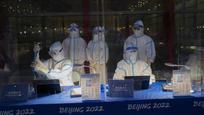 Среди прибывших на ОИ в Пекин выявлено 34 новых случая заболевания коронавирусом - russian.rt.com - Пекин