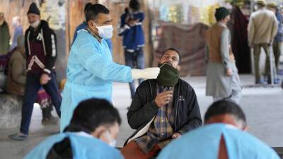 В Индии за сутки выявили более 234 тысяч случаев коронавируса - russian.rt.com - Индия