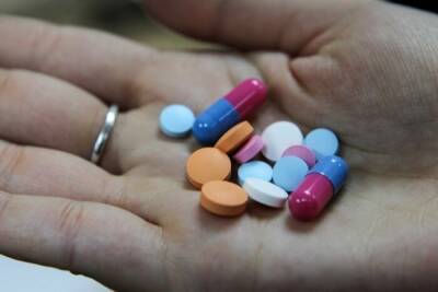 Выдача бесплатных лекарств от COVID-19 в Якутии задерживается из-за большого числа обращений - Минздрав - interfax-russia.ru - республика Саха - Якутск