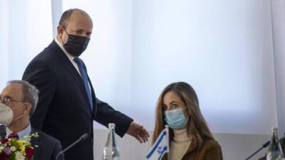 Правительство опустило руки в борьбе с коронавирусом: что пошло не так - vesty.co.il - Израиль