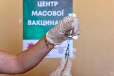 Виктор Ляшко - В Украине вводят бустерную дозу вакцины против COVID-19: что известно - enovosty.com - Украина