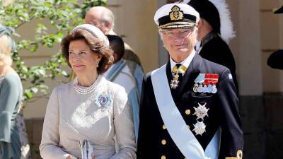 король Карл XVI (Xvi) - Густав - королева Сильвия - Королевская чета Швеции заболела коронавирусом - mir24.tv - Швеция