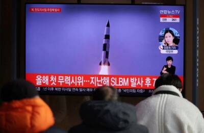 Мун Чжэин - Ким Ченын - Северная Корея запустила баллистическую ракету, которая упала в море у берегов Японии - enovosty.com - Япония - Южная Корея - Кндр