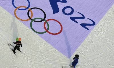 Олимпийский комитет Швейцарии призвал МОК перенести зимнюю Олимпиаду-2022 - og.ru - Швейцария - Пекин