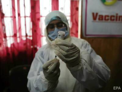 Джонс Хопкинс - Индия - Мужчина из Индии минимум восемь раз вакцинировался от коронавируса - gordonua.com - Украина - Сша - Индия