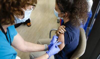 В Бразилии вакцинацию от коронавируса включили в календарь детских прививок - newizv.ru - Бразилия