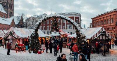 После двухлетнего "ковидного" перерыва в Старой Риге вновь откроется Рождественский базарчик - rus.delfi.lv - Латвия - Рига