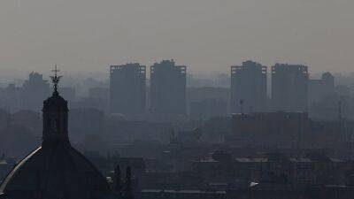 ЕС: не менее 238 000 человек умерли от загрязнения воздуха в 2020 году - ru.euronews.com - Евросоюз