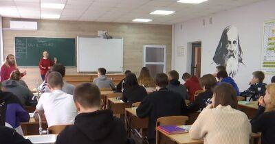 Тарас Мельничук - Кабмин предлагает отменить итоговую аттестацию школьников в Украине в 2023 году - focus.ua - Украина