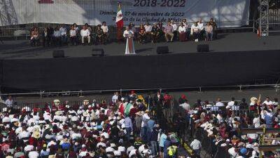 Мануэль Лопес Обрадор - Миллионный митинг в поддержку президента - ru.euronews.com - Мексика - Мехико - Президент