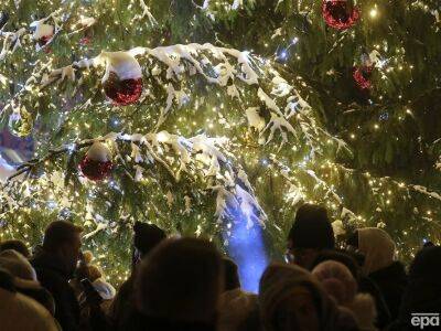В Европе открылись рождественские ярмарки. Экономить электроэнергию планируют не все – Associated Press - gordonua.com - Россия - Франция - Украина - Финляндия - Хельсинки - Англия - Италия - Германия - Испания - Париж - Лондон - Будапешт - Венгрия