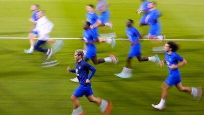 Рафаэль Варан - ЧМ-2022: Франция теряет игроков - ru.euronews.com - Франция - Марокко - Аргентина - Катар