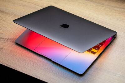 Тим Кук - СМИ: Apple начнет производство MacBook во Вьетнаме в 2023 году - itc.ua - Украина - Сша - Китай - Индия - Тайвань - штат Аризона - Вьетнам