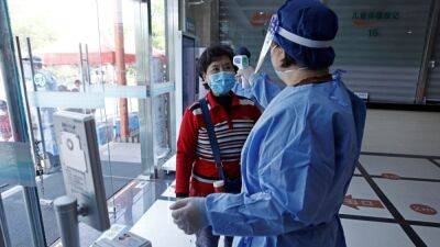 Китай отменяет карантины, но число заболевших Covid-19 растёт - svoboda.org - Китай