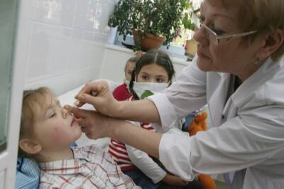 Александр Гинцбург - "Спутник V" в виде спрея может быть использован для вакцинации детей младше пяти лет - interfax-russia.ru - Россия