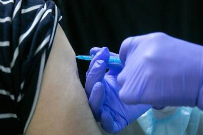 В Курганскую область привезли почти 4 тыс. доз детской вакцины от ковида - znak.com - Курганская обл.