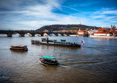 Бесплатно прокатиться на прогулочных судах в Праге можно будет в марте - vinegret.cz - Прага - Чехия
