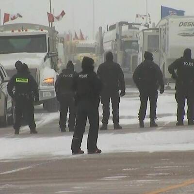 6 автозаводов США и Канады временно прекратили работу из-за антиковидных протестов - radiomayak.ru - Сша - Канада - Оттава
