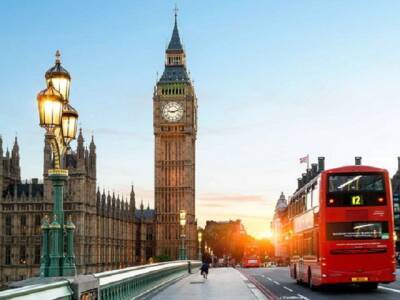 Грант Шэппс - Великобритания отменила карантин для российских туристов - u24.ru - Россия - Англия - Beijing