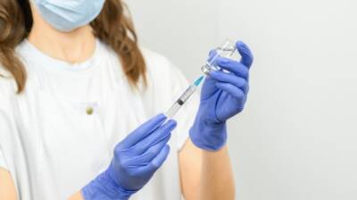 Ученые назвали категории людей, которым лучше отказаться от вакцинации от COVID-19 - enovosty.com - Италия