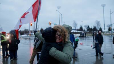 Даг Форд - Протестующие разблокировали мост на границе США и Канады - russian.rt.com - Сша - Канада - Detroit