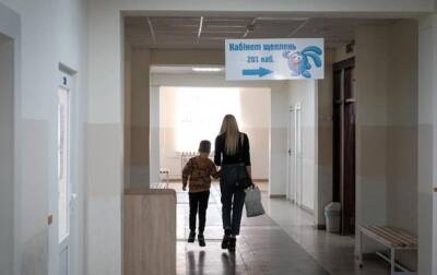 Темпы COVID-вакцинации выросли в три раза за сутки - korrespondent.net - Украина