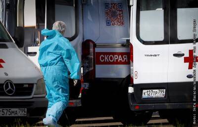 В России за сутки 18 090 человек были госпитализированы с COVID-19 - interfax.ru - Россия - Москва