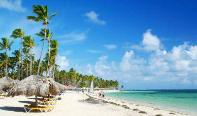 Остров новой свободы: Доминикана отменяет ковид-ограничения для себя и туристов - newizv.ru - Доминиканская Республика - Президент