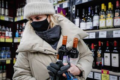 Раскрыта связь заражения COVID с употреблением алкоголя - tvc.ru - Германия