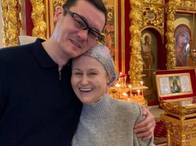 Дарья Донцова - Дарья Донцова рассказала о чудесном исцелении от рака после посещения монастыря - actualnews.org